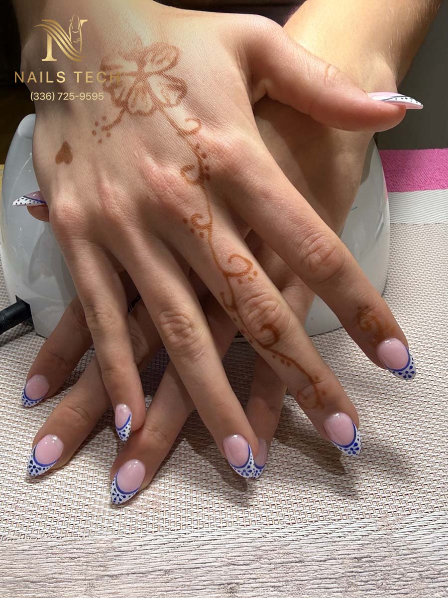 Nails Tech